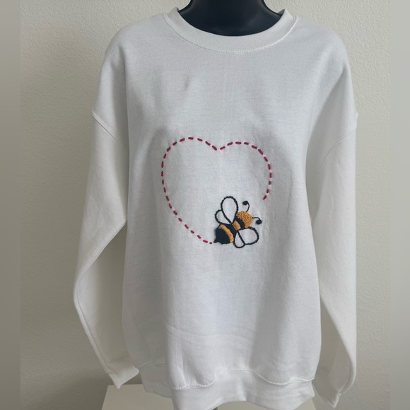Tops - Hand Embroidered Bee Sweatshirt One of a Kind Women’s Size M